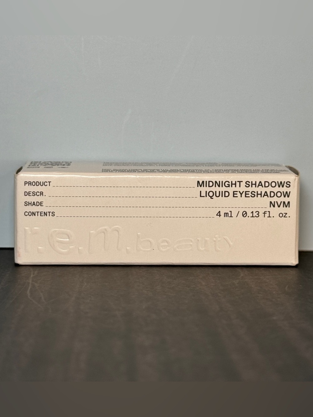 r.e.m beauty Midnight Shadows Matte Liquid Eyeshadow (NVM) 4 ml / 0.13 fl oz NIB